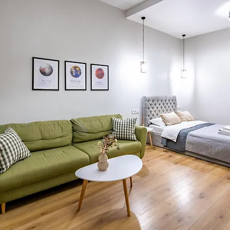 Your Sweet In Near Opera リヴィウ