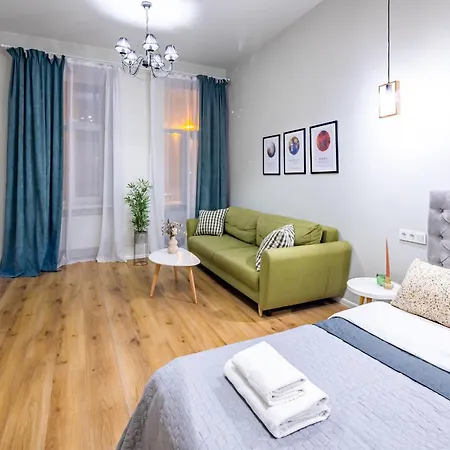 Your Sweet In Near Opera *