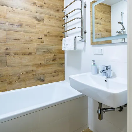 Your Sweet In Near Opera *