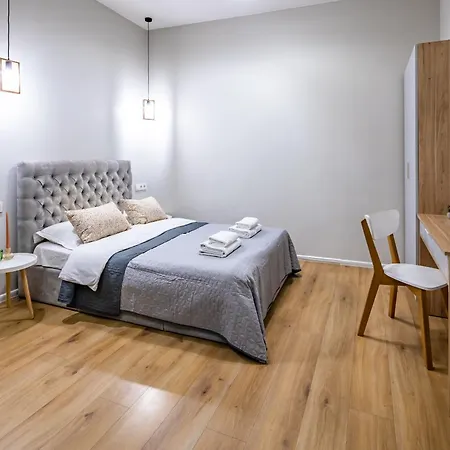 Your Sweet In Near Opera Apartment *